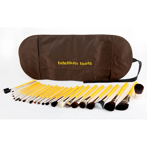 Studio Brushes Luxury 24pc. Set - Image 3