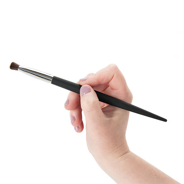 BOM465 Flat Eye Fluff Brush - Image 3