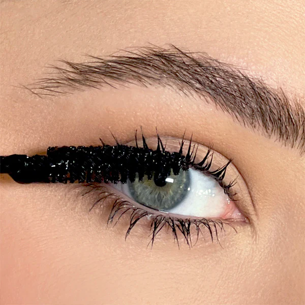 The Curling Mascara - Image 3
